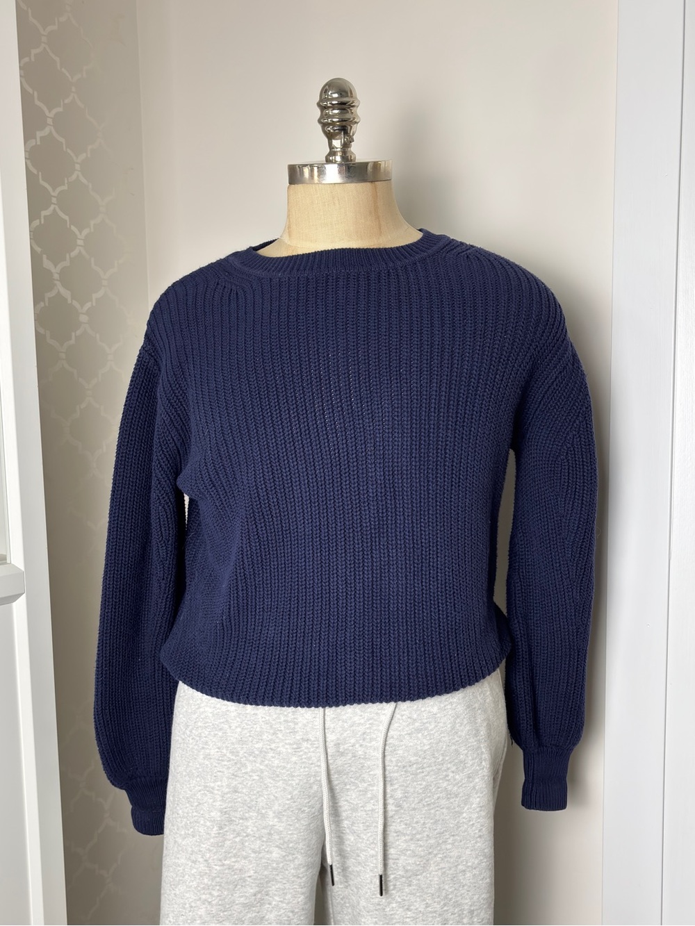 Navy gap sweater